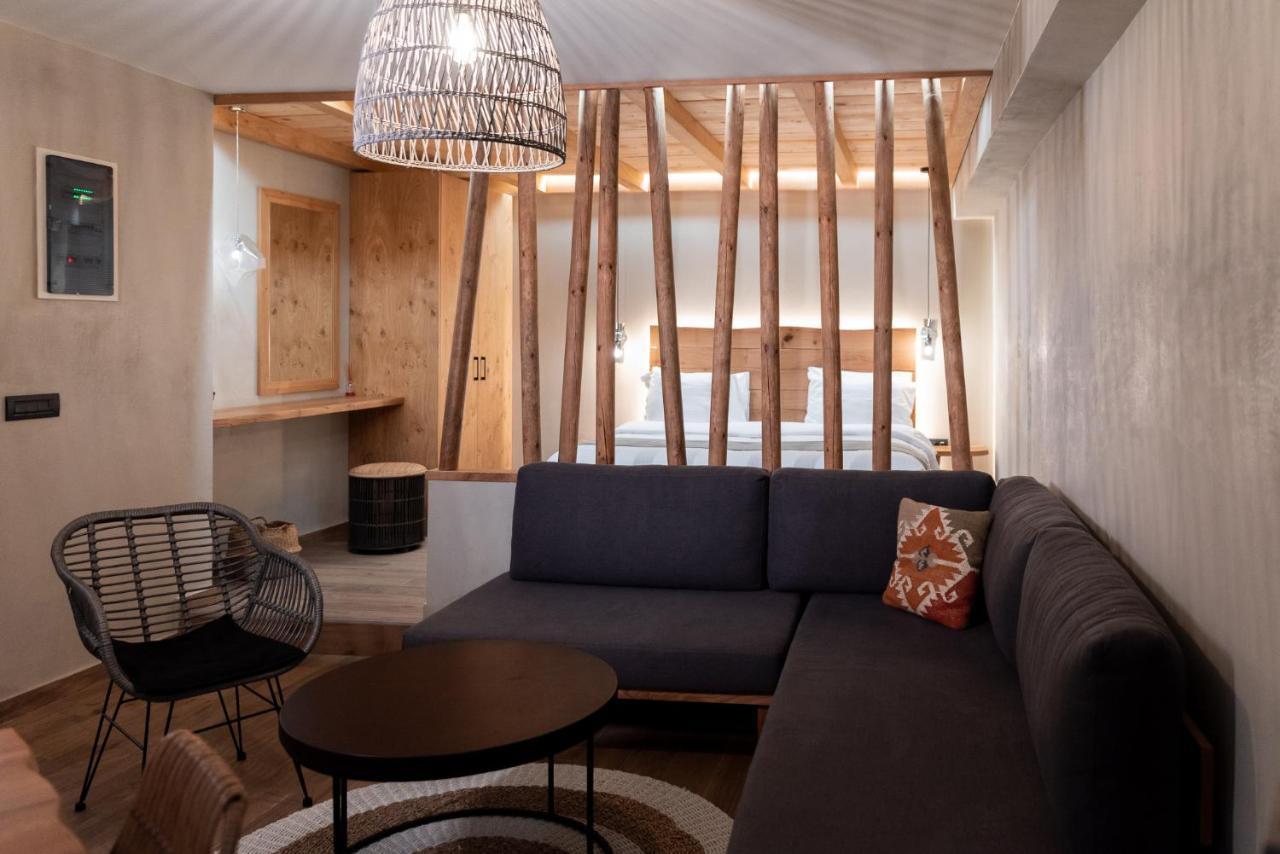 Theros By Agora Luxury Apartments In The Heart Of Heraklion Dış mekan fotoğraf