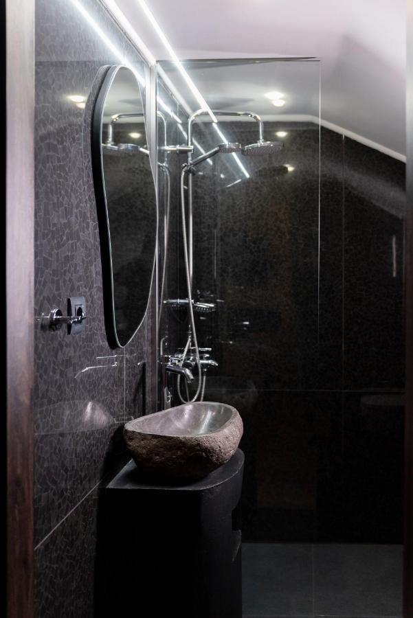 Theros By Agora Luxury Apartments In The Heart Of Heraklion Dış mekan fotoğraf