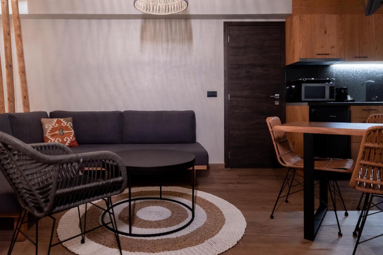 Theros By Agora Luxury Apartments In The Heart Of Heraklion Dış mekan fotoğraf