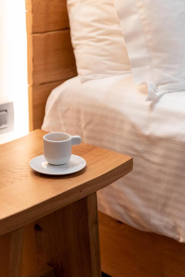 Theros By Agora Luxury Apartments In The Heart Of Heraklion Dış mekan fotoğraf