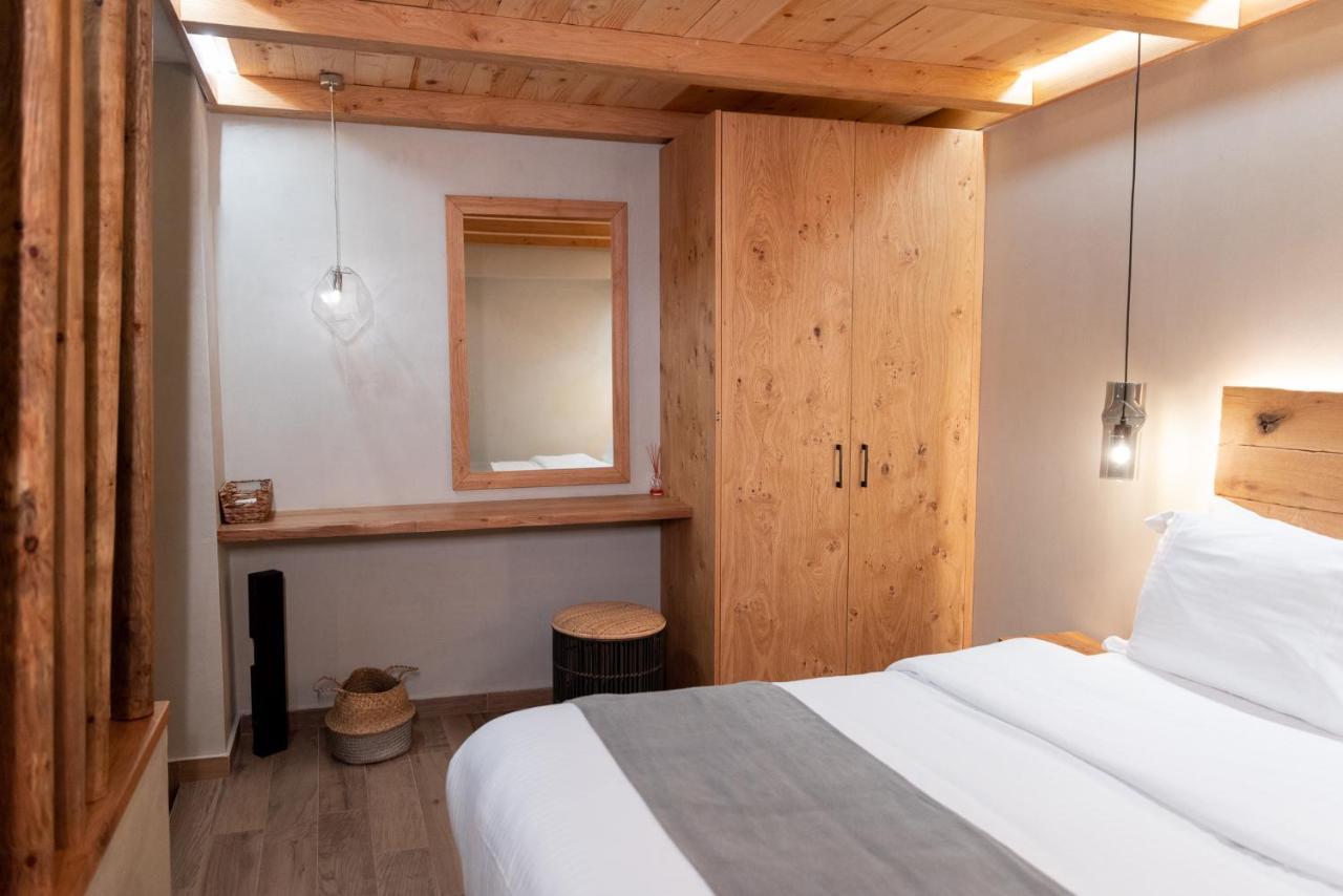Theros By Agora Luxury Apartments In The Heart Of Heraklion Dış mekan fotoğraf