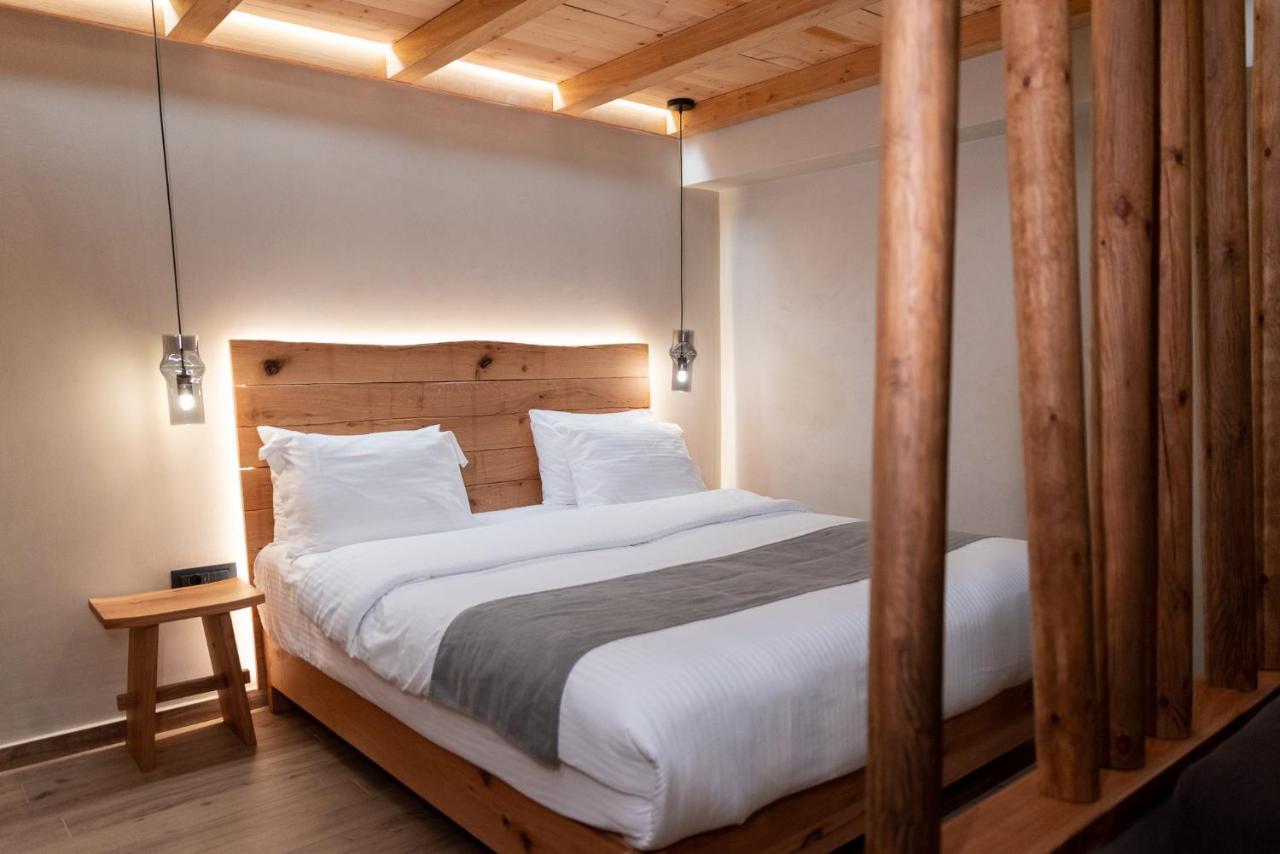 Theros By Agora Luxury Apartments In The Heart Of Heraklion Dış mekan fotoğraf