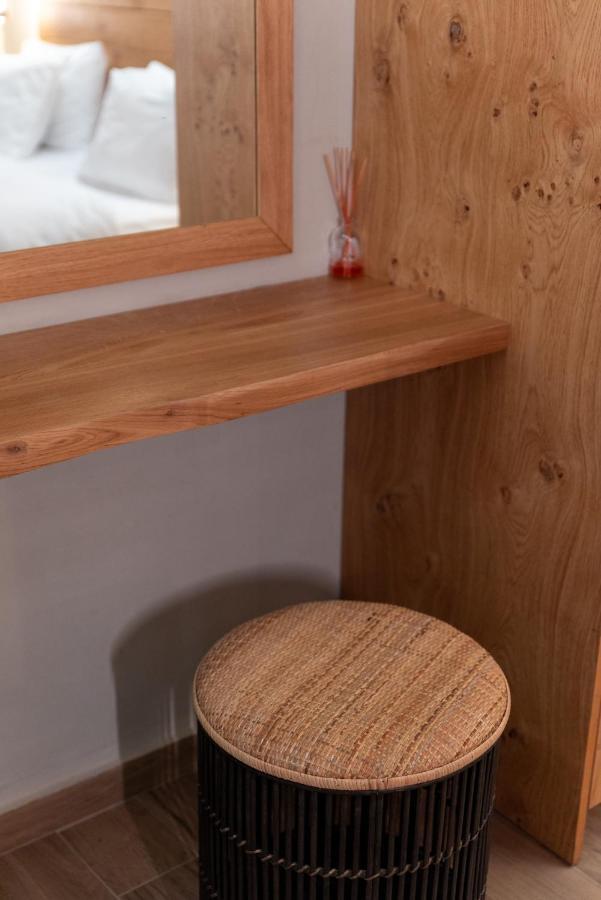 Theros By Agora Luxury Apartments In The Heart Of Heraklion Dış mekan fotoğraf