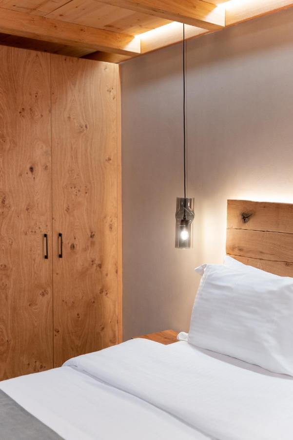 Theros By Agora Luxury Apartments In The Heart Of Heraklion Dış mekan fotoğraf